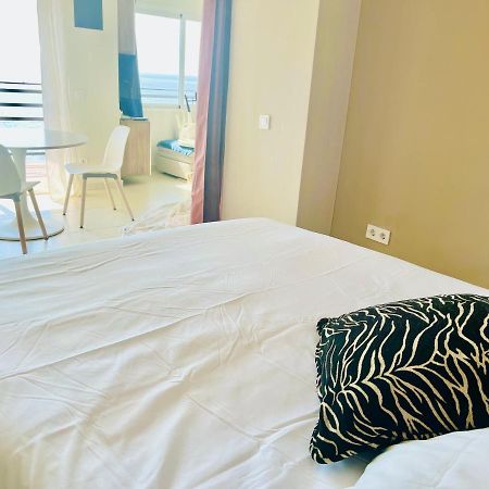 Apartamento Lujoso Y Moderno Vistas Panoramicas Al Mar Marbella Exteriör bild