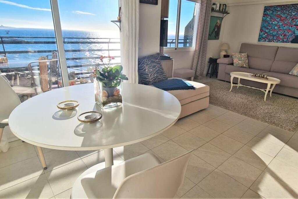 Apartamento Lujoso Y Moderno Vistas Panoramicas Al Mar Marbella Exteriör bild