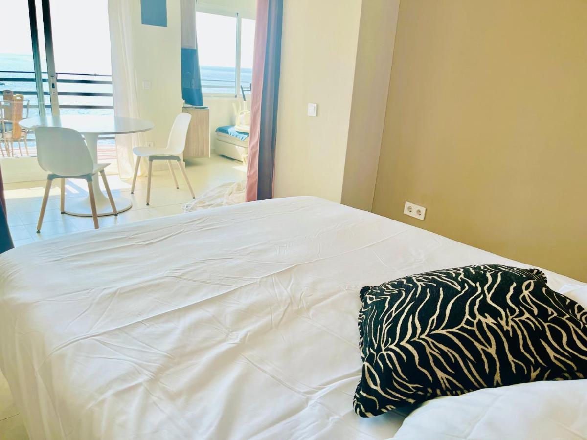 Apartamento Lujoso Y Moderno Vistas Panoramicas Al Mar Marbella Exteriör bild